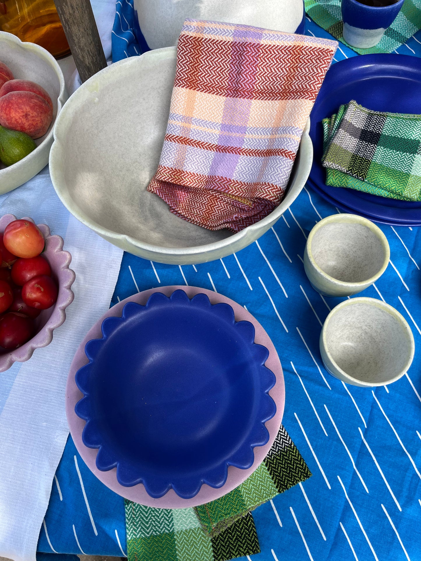 Scalloped Serving Bowl