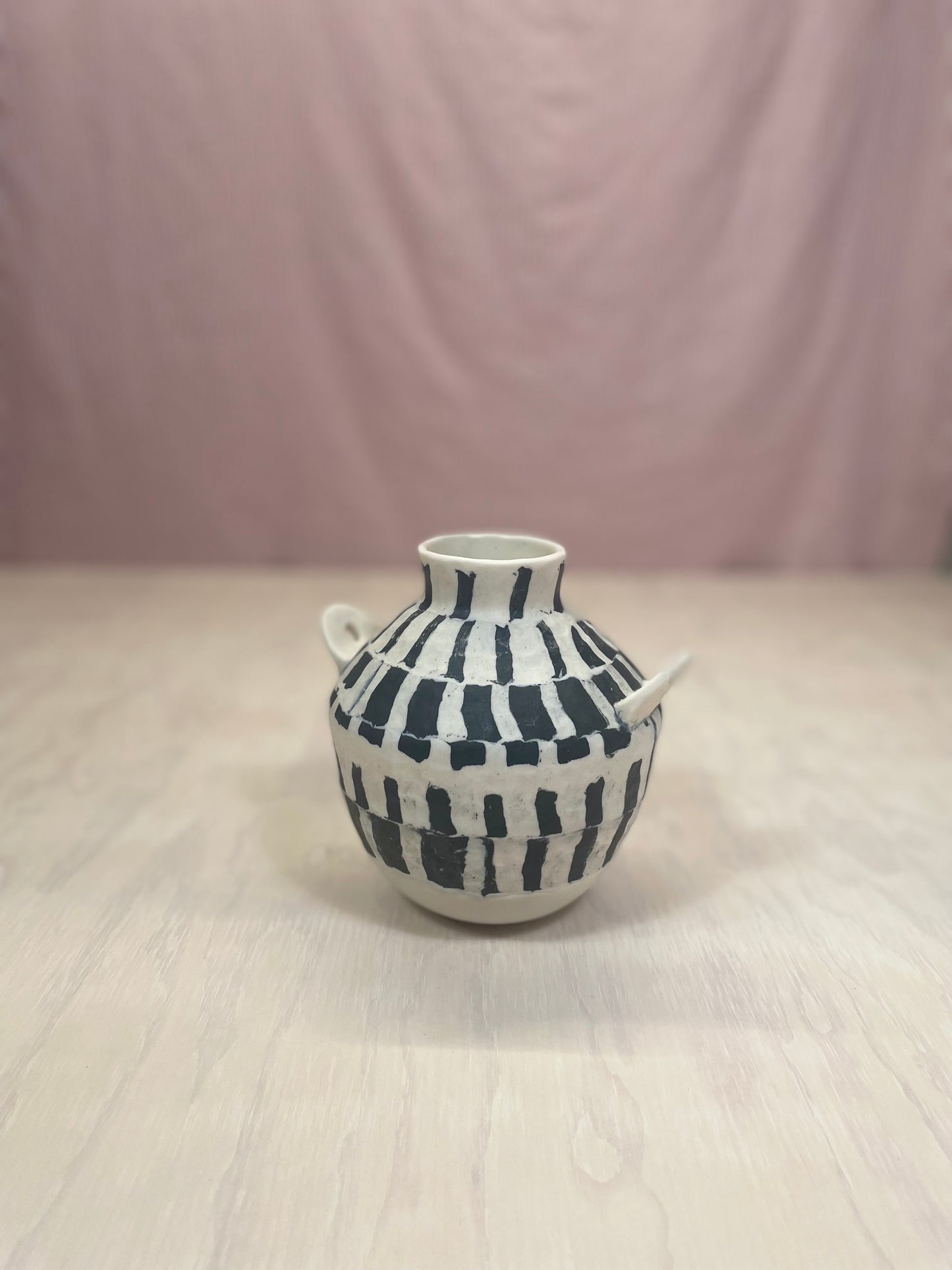 monochrome vase 3
