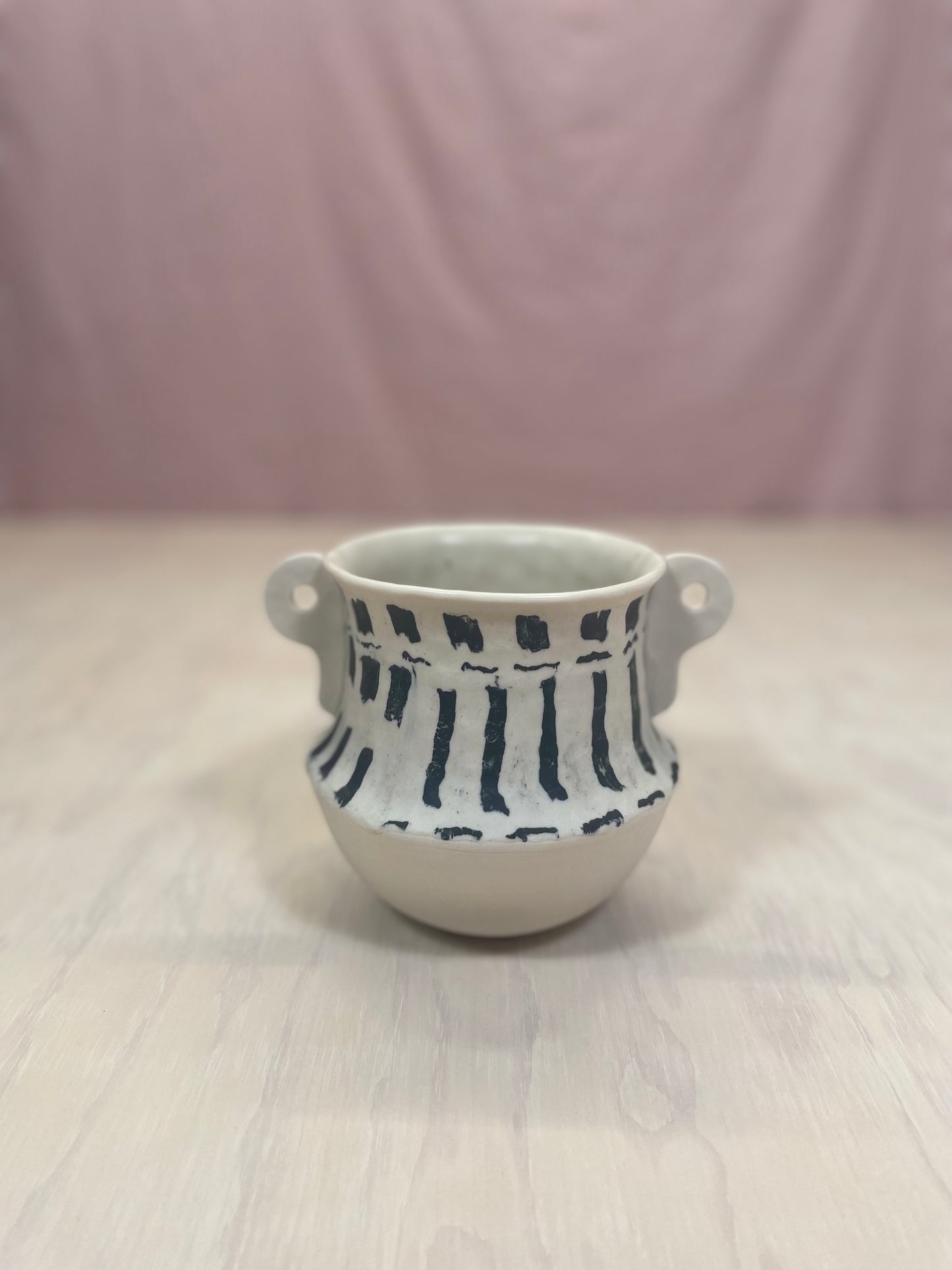 monochrome vase 5