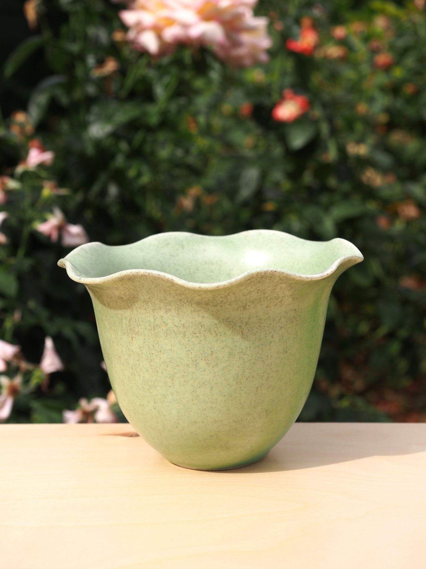 Wide Ruffle Vase