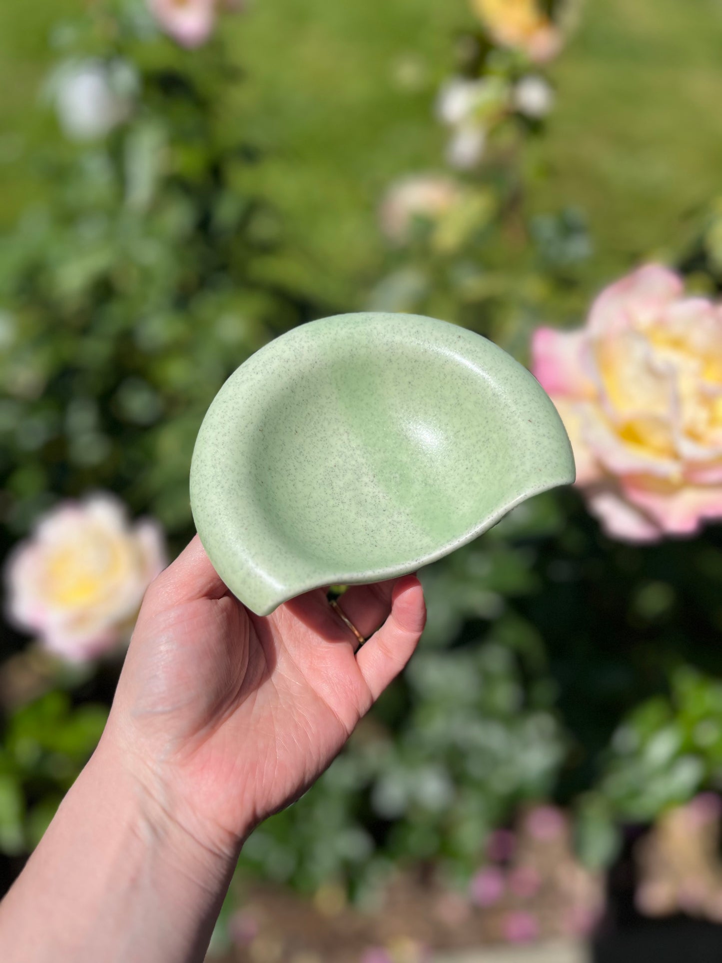 Slice Spoon Rest